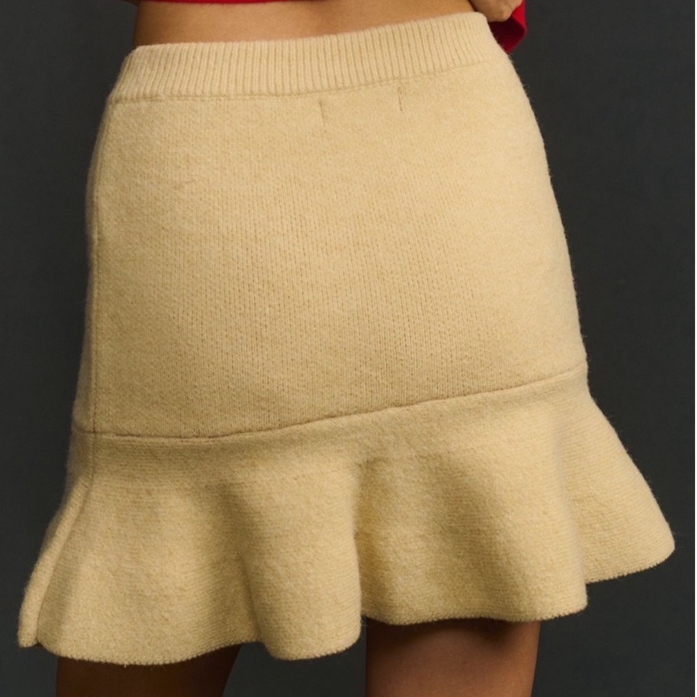 En Saison Creme Red Bow Knit Mini Skirt Flounce Hem XS New reformation - Picture 4 of 8